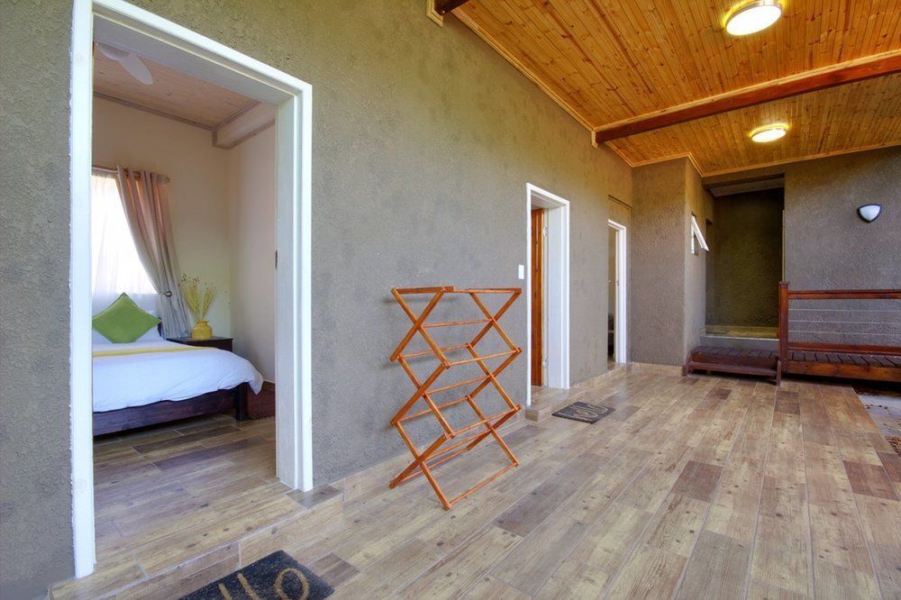 Urban Glamping Tranquil International Backpacking Village Saint Lucia Estuary Buitenkant foto